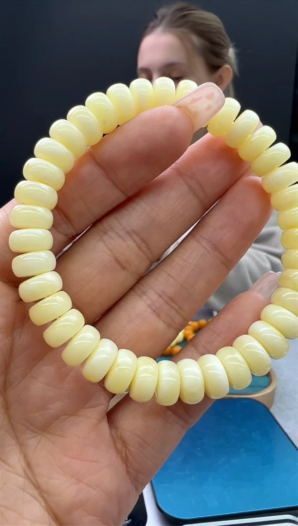 【闪购商品】琥珀手链未镶嵌58秒拍号