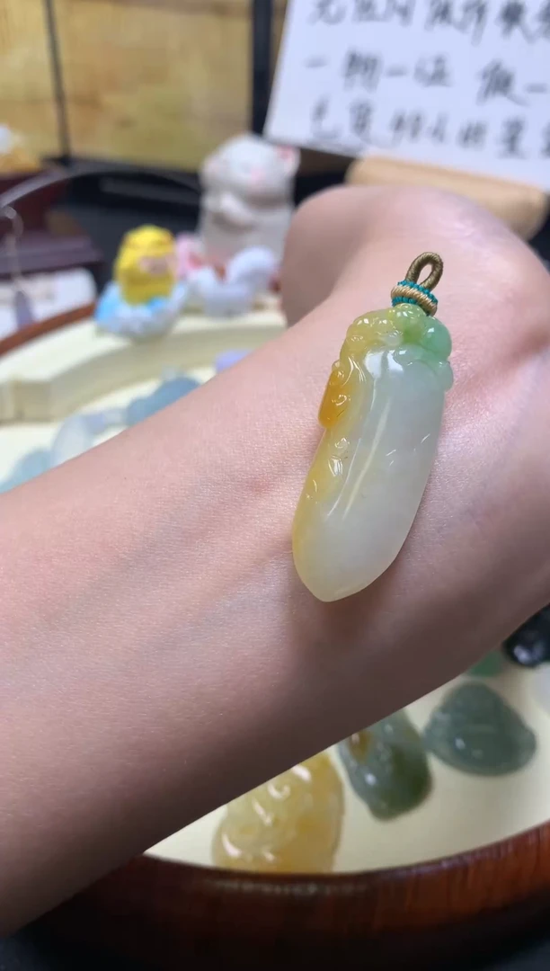 未镶嵌定制翡翠天然A货翡翠