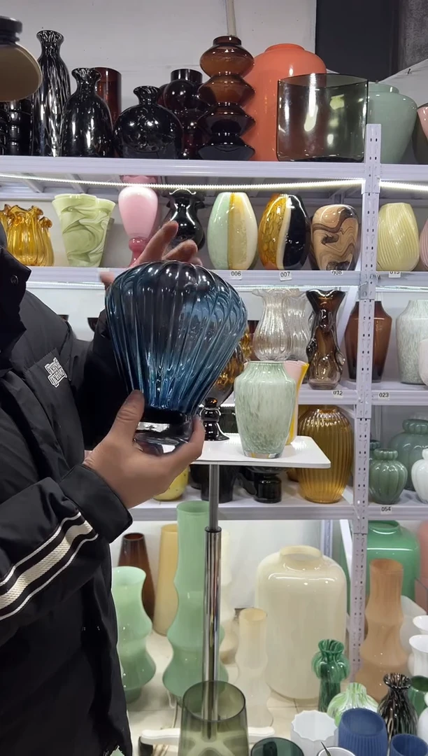 蓝色热气球微瑕介意勿拍