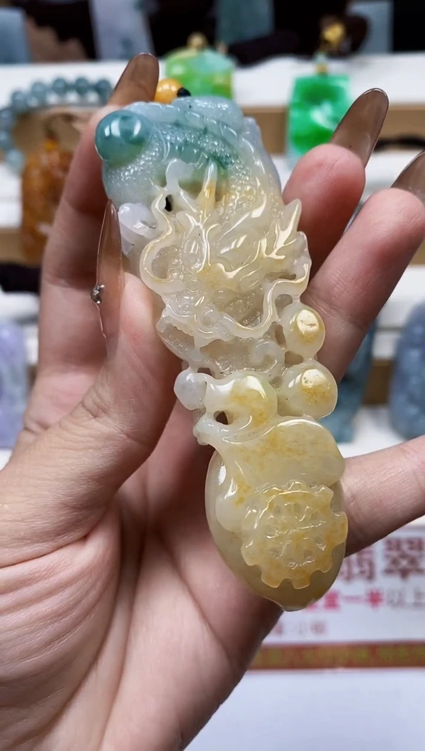 颈饰未镶嵌翡翠翡翠A货