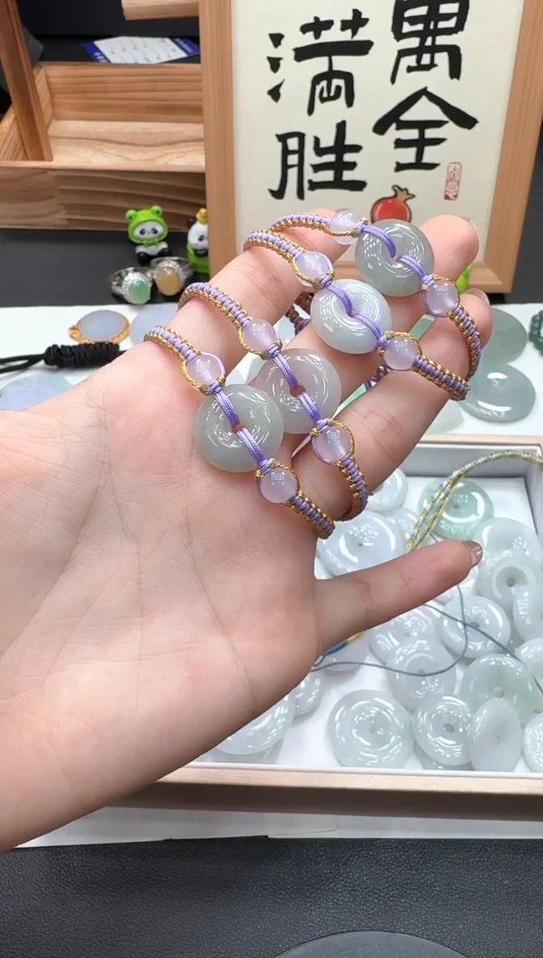 未镶嵌手绳翡翠知*多样性发其一