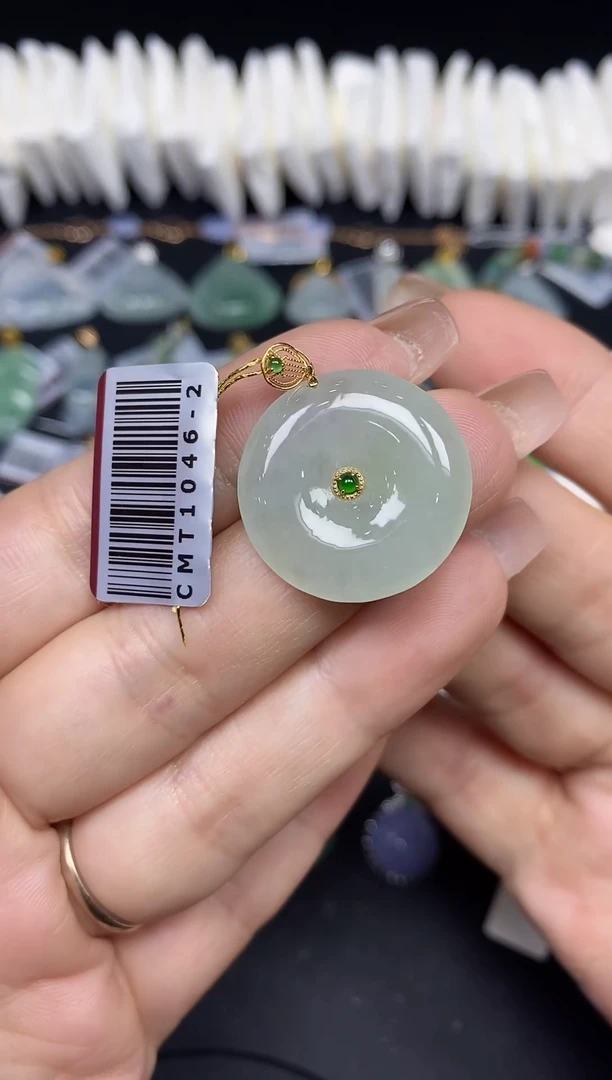 吊坠(不含链)18K金镶嵌翡翠平安扣18K金扣镶嵌@@CMT