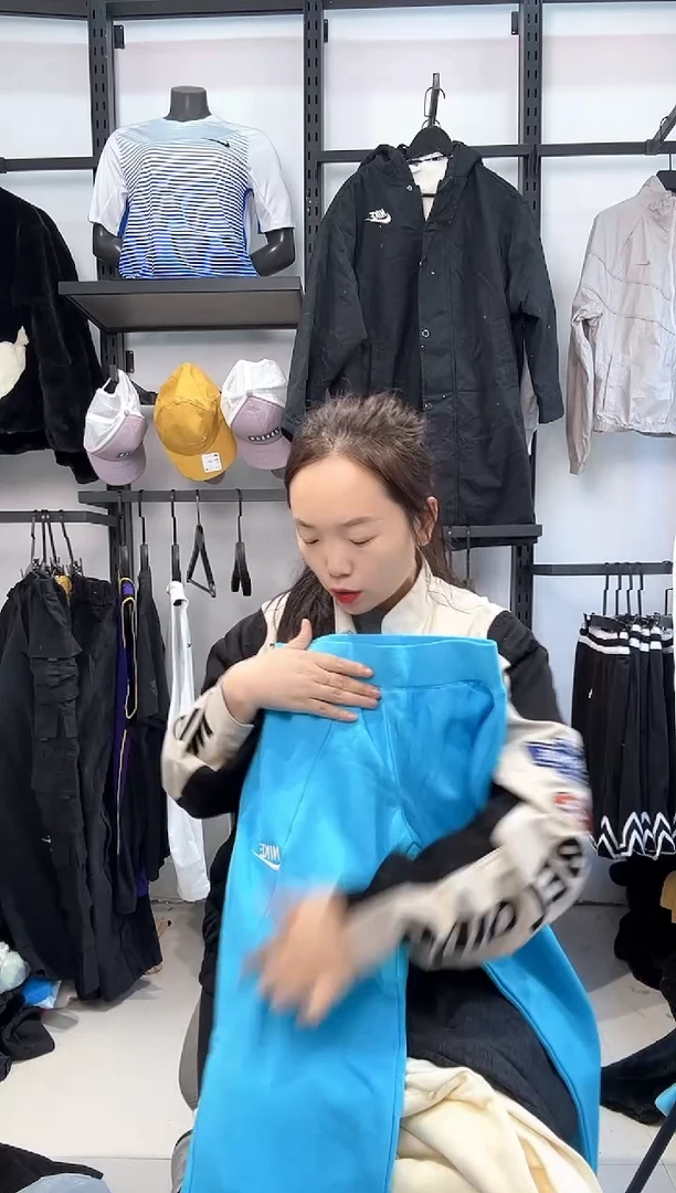 2350  编码  瑕疵直播间过款为准 尺码