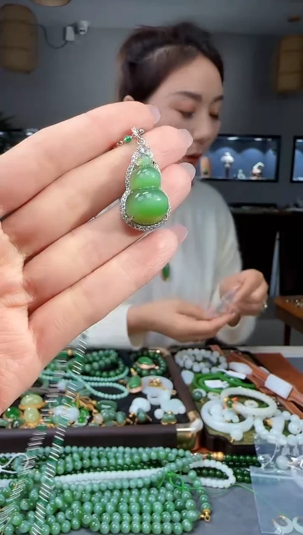 吊坠(不含链)银S925镶嵌和田玉1