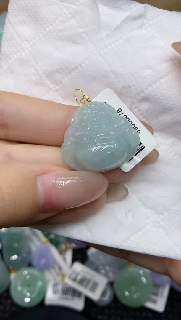 翡翠18K金镶嵌颈饰111111111111