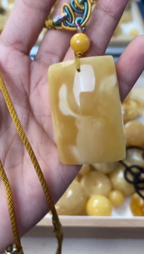 未镶嵌琥珀裸石天然琥珀蜜蜡