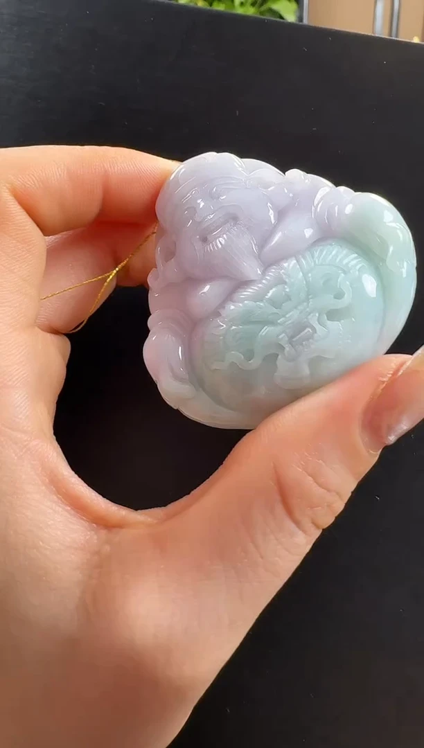 颈饰未镶嵌翡翠财神