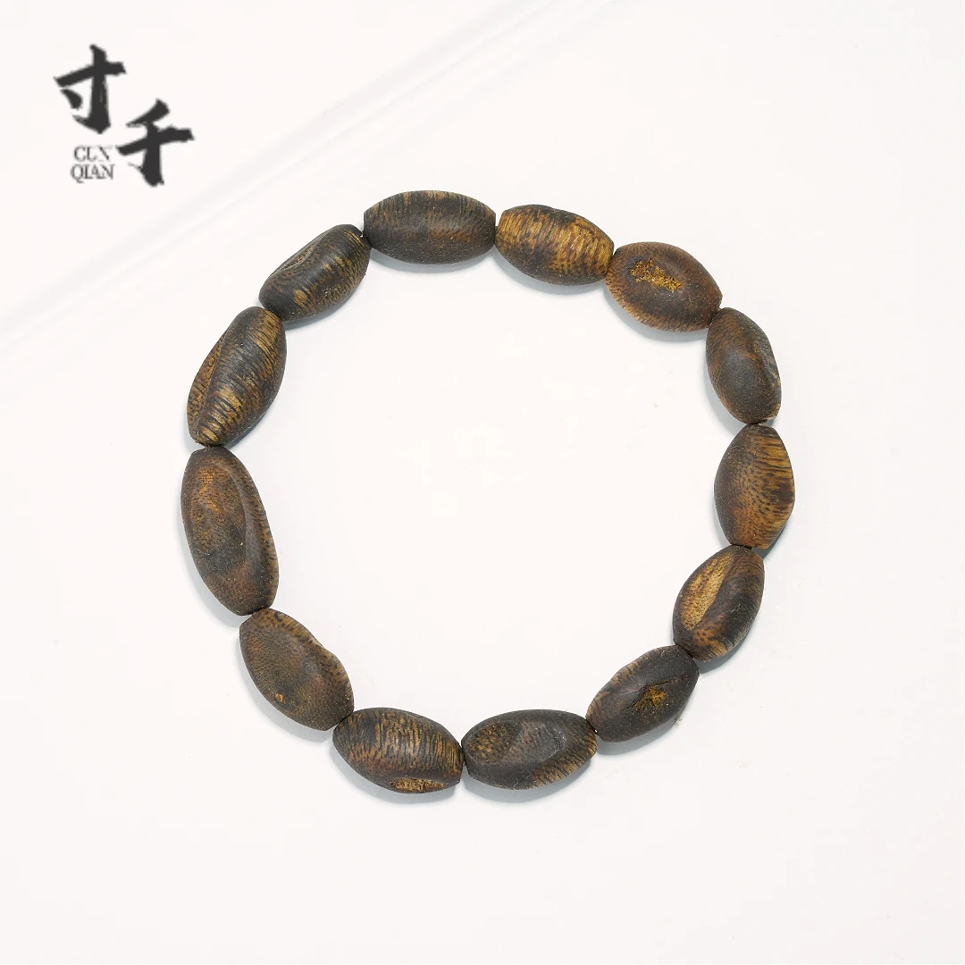 寸千莺歌绿奇楠沉香瘤疤随形单圈手串