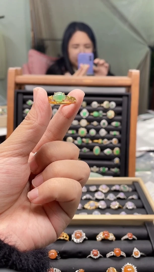 【闪购商品】翡翠戒指未镶嵌天然翡翠A货蛋面戒指