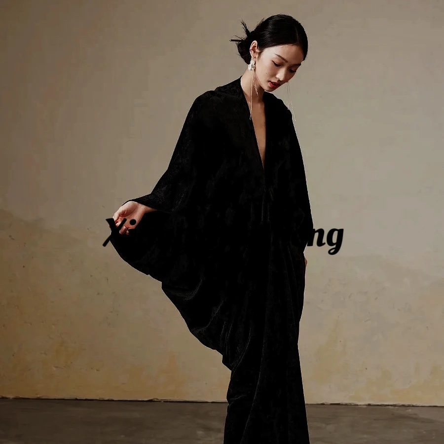 XIANG【夏帕瑞杂志】真丝丝绒褶皱拼接外套LSWT4214