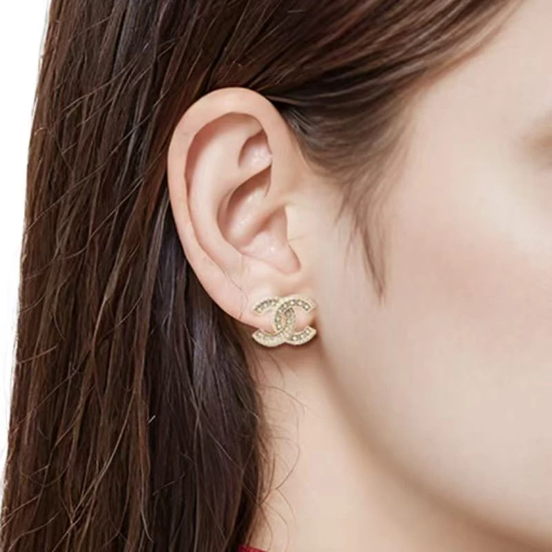 未使用 Chanel/香奈儿 徽标水钻耳饰