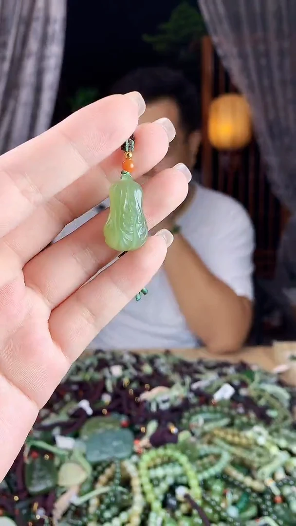 和田玉未镶嵌挂件多样性发货拍一发一