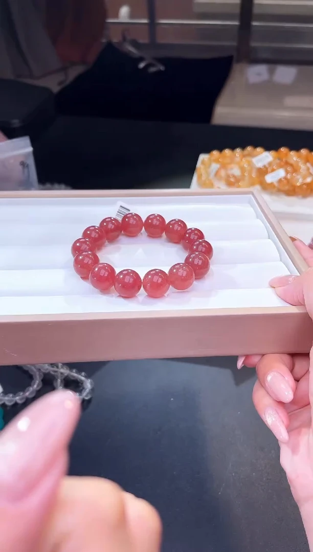 合成欧泊未镶嵌鸽血红手串15mm