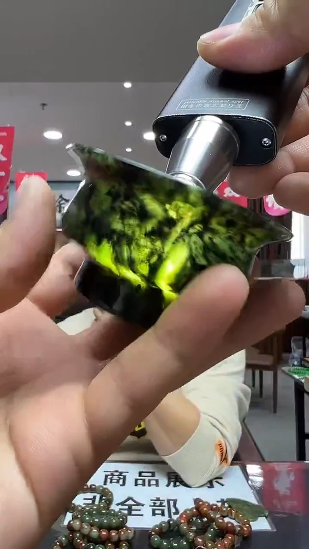 未镶嵌蛇纹石玉手把主人杯*-多样性发货其中发一