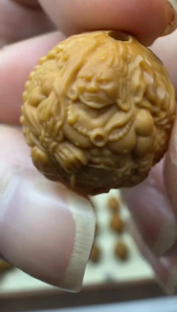 吊坠猴头核桃双面大黑天