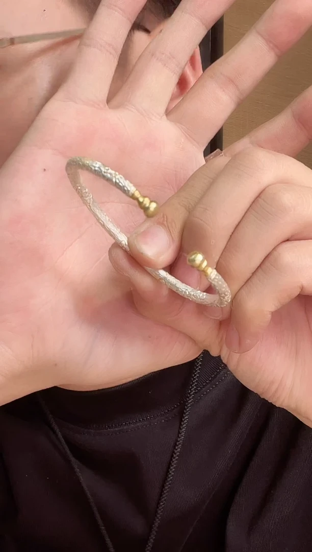 珐琅足银手镯   闪30