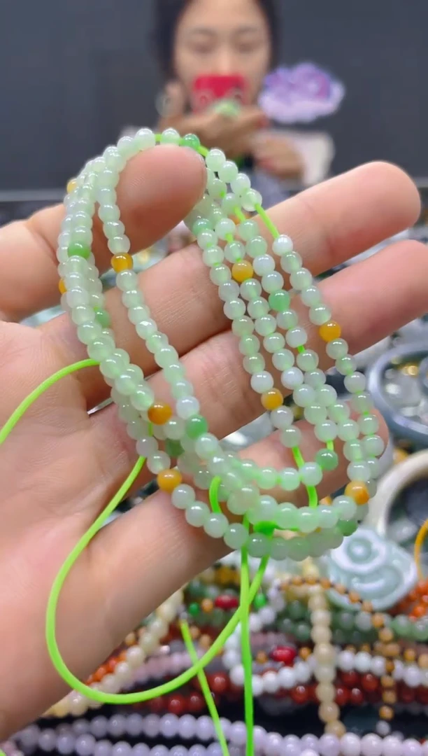 颈饰未镶嵌翡翠4MM/L/翡翠A货，一件也是批发价