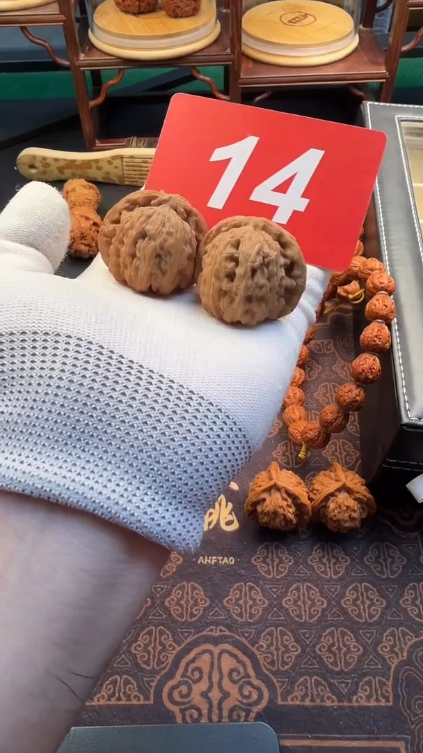 把件文玩核桃40延庆白狮子