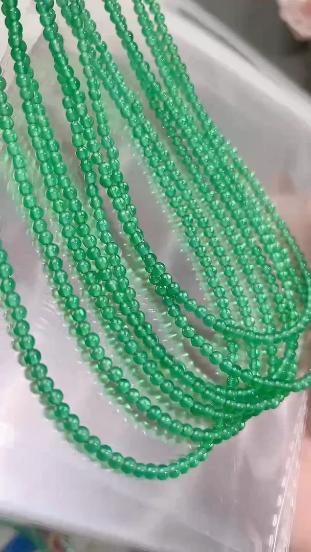 颈饰银S925镶嵌水晶小米绿圆59