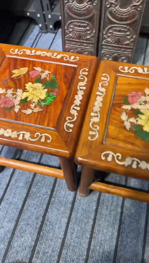 木紫檀雕刻一物一拍