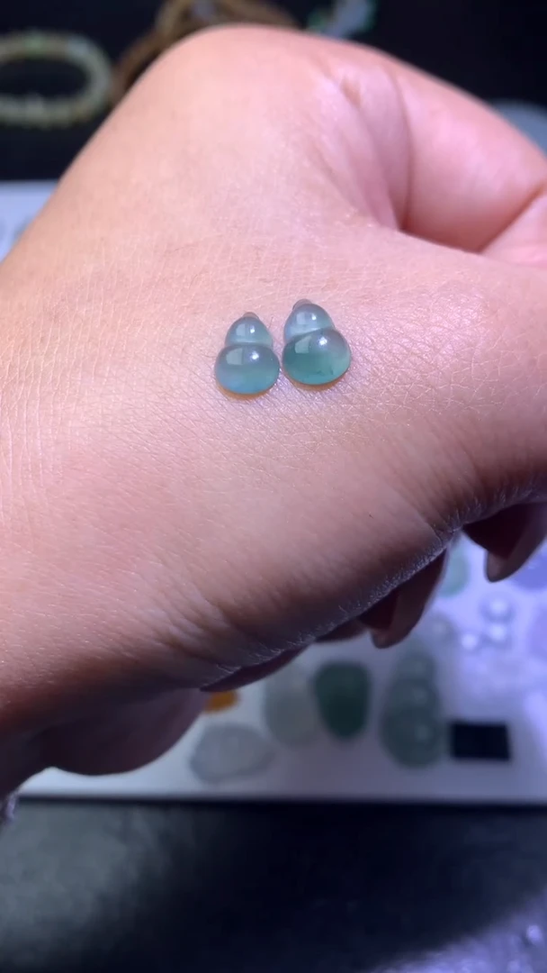 未镶嵌定制翡翠毛货
