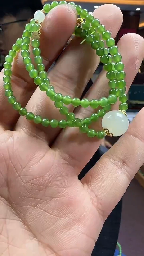 未镶嵌和田玉挂件【陆1221】98 7023 多样性发其一