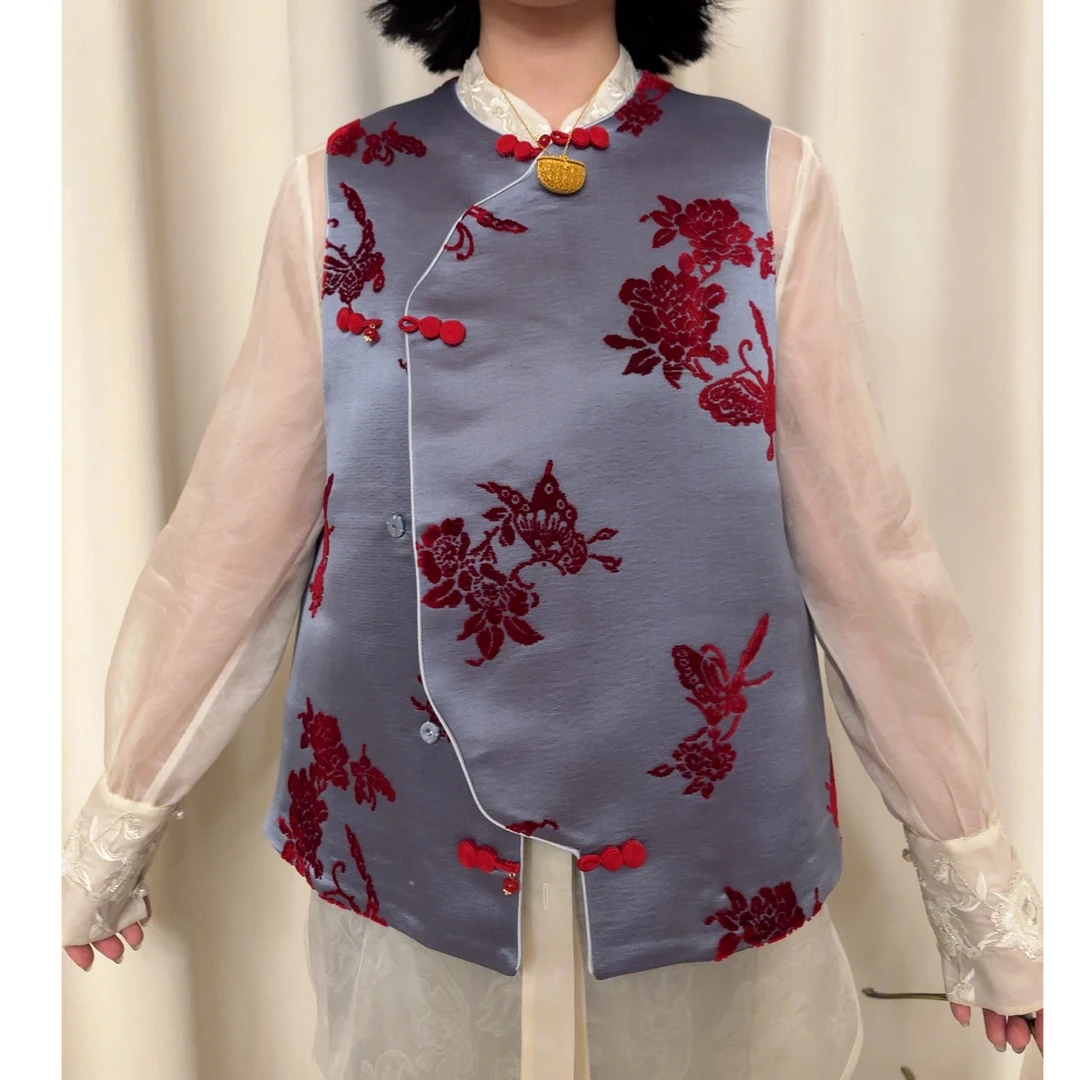 玉兰悠悠高级时装国色天香漳缎琵琶襟马甲新中式百搭气质设计款