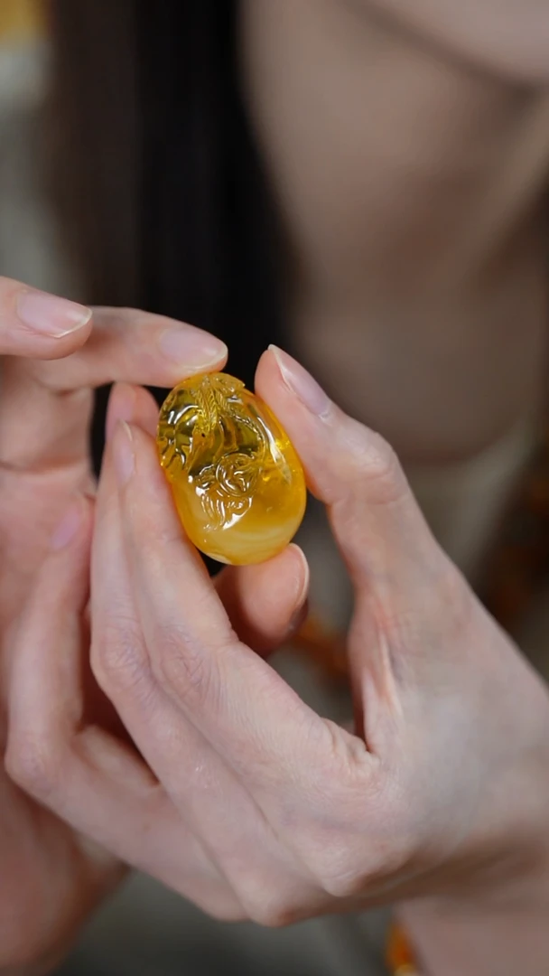 蜜蜡颈饰未镶嵌金珀钱袋吊坠-