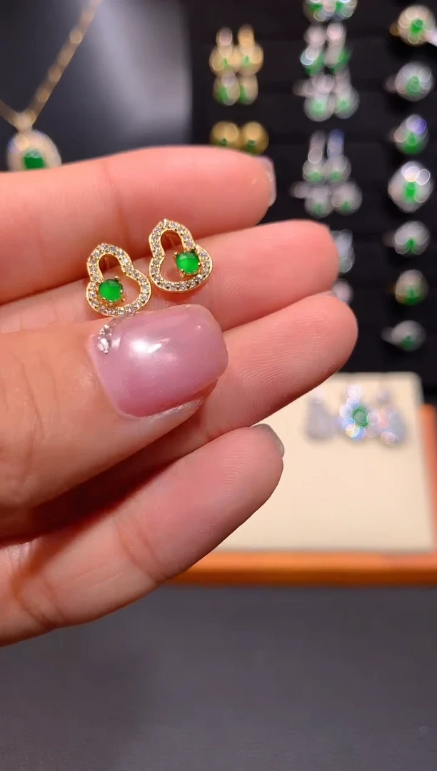 【闪购商品】翡翠耳饰银S925镶嵌多样性