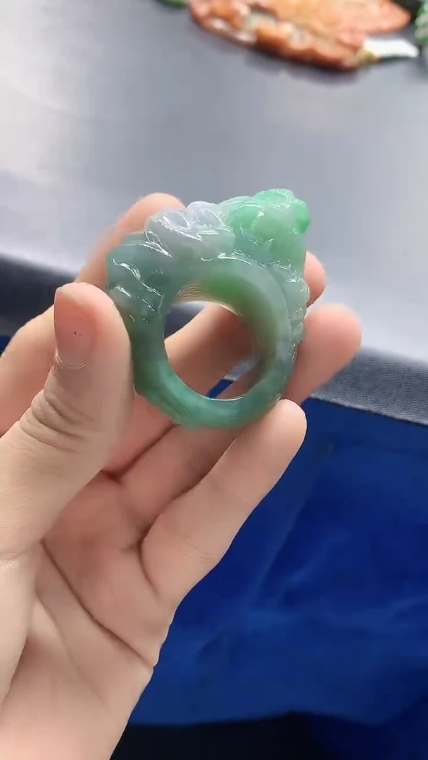 颈饰未镶嵌翡翠天然缅甸a货翡翠22.6