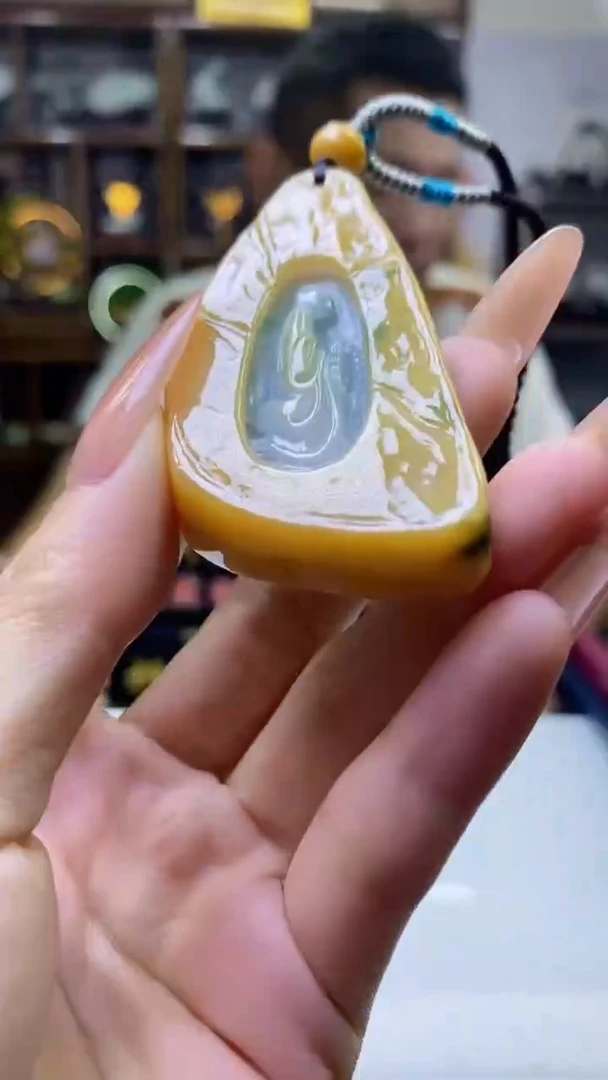 颈饰未镶嵌翡翠8389