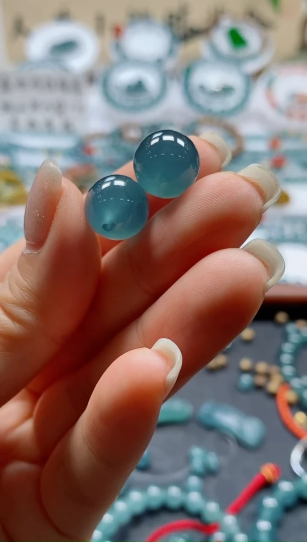 未镶嵌定制翡翠L**昕0801913724（99*2）