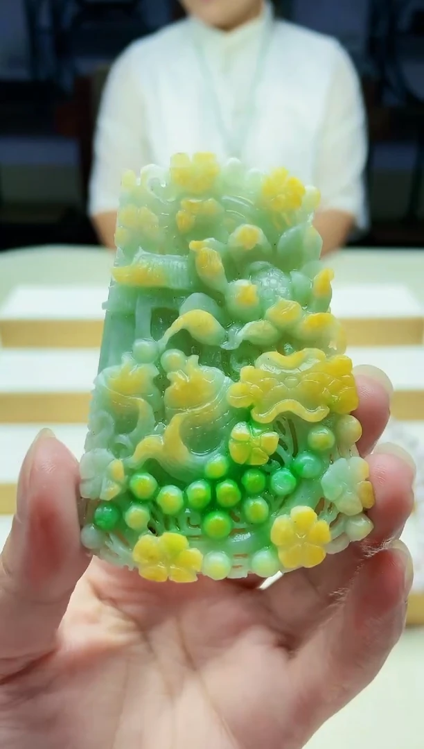 未镶嵌定制翡翠毛货09230250