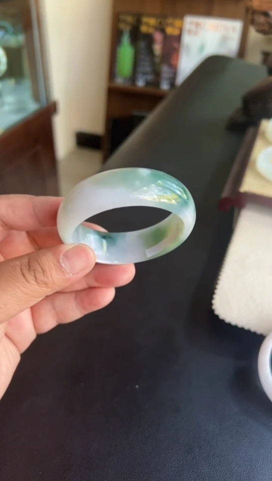 【闪购商品】翡翠手镯未镶嵌56mmmmmmmm