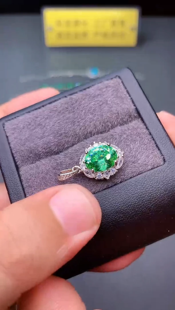 银S925镶嵌颈饰绿色碧玺00