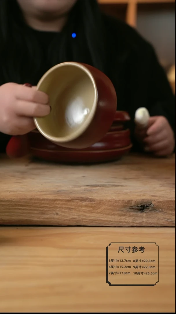 【闪购商品】复古红色的钵钵碗加勺子