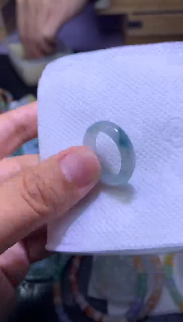 未镶嵌定制翡翠毛货