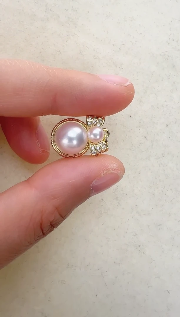 【闪购商品】淡水珍珠吊坠(不含链)合金在逃吊坠