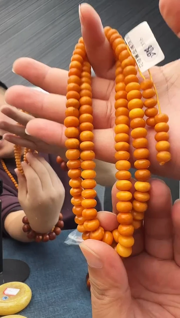 蜜蜡未镶嵌珠宝奇石假一罚十30，8多样性发其一