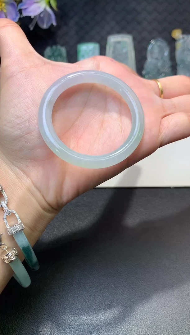 未镶嵌定制翡翠毛货40.6*6.8*5.6