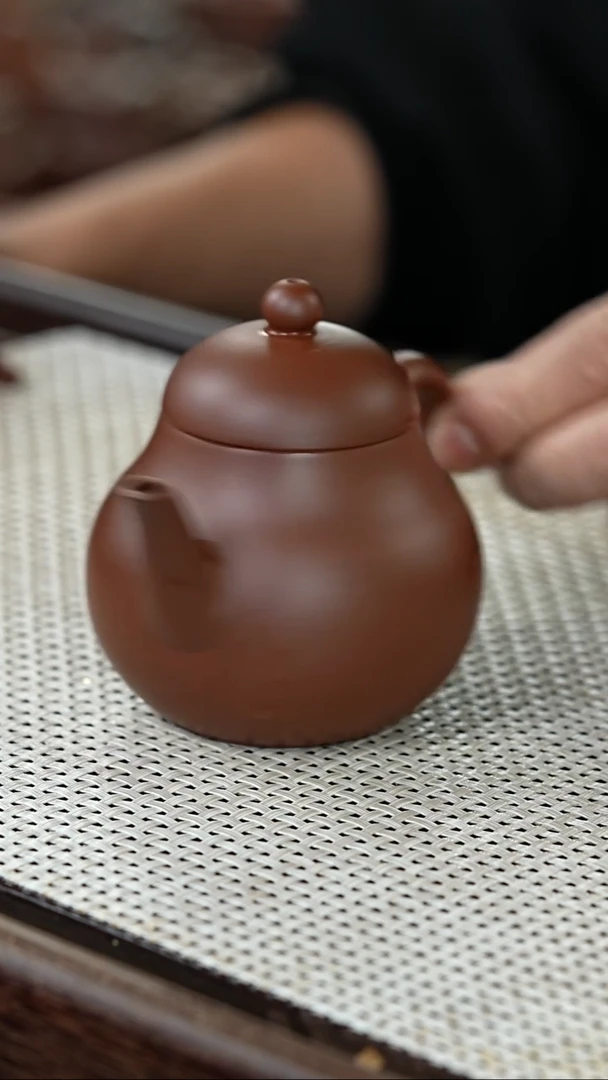 【闪购商品】紫砂茶壶@@Ah4058闵丽琴梨形
