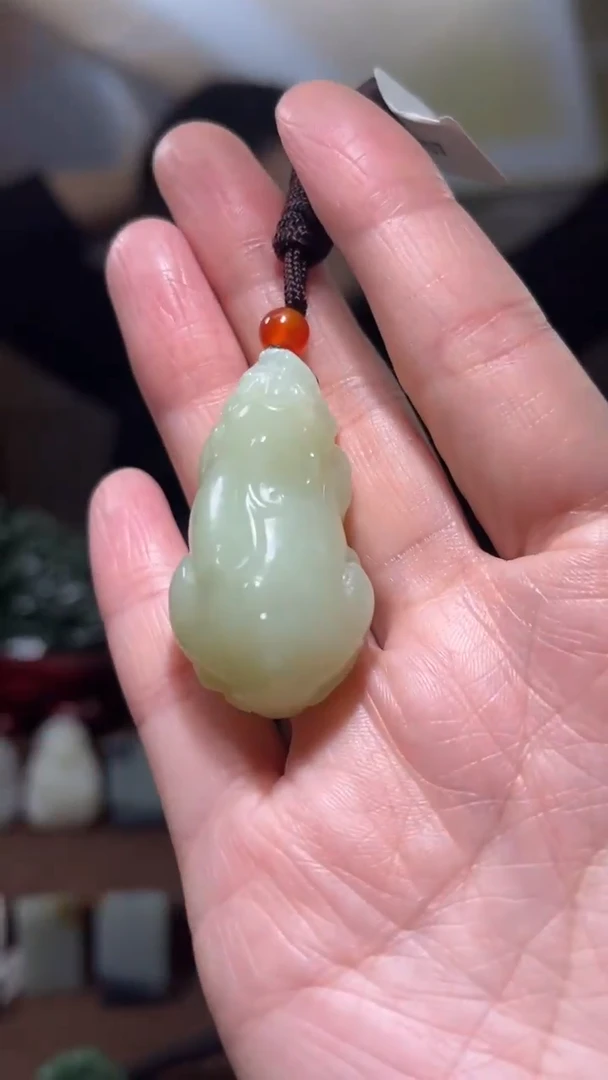 颈饰未镶嵌和田玉·