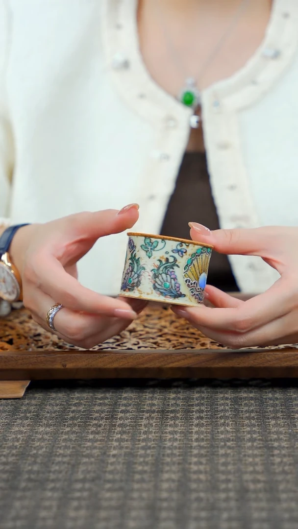 11留器茶斋高货瓷器@@YG0810