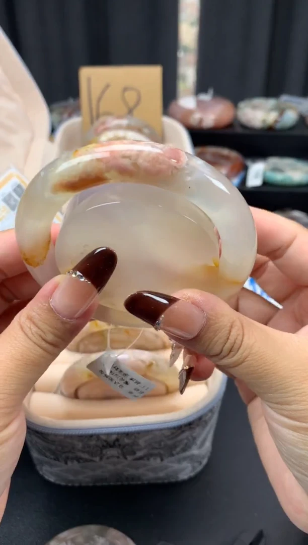 未镶嵌手镯石英质玉（57圈口）赠送镯心