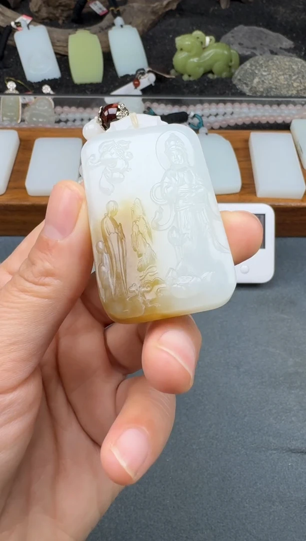 颈饰未镶嵌和田玉2