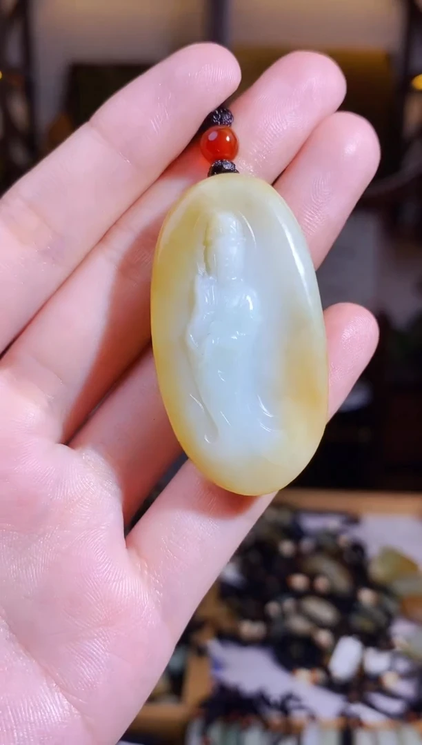 颈饰未镶嵌和田玉1