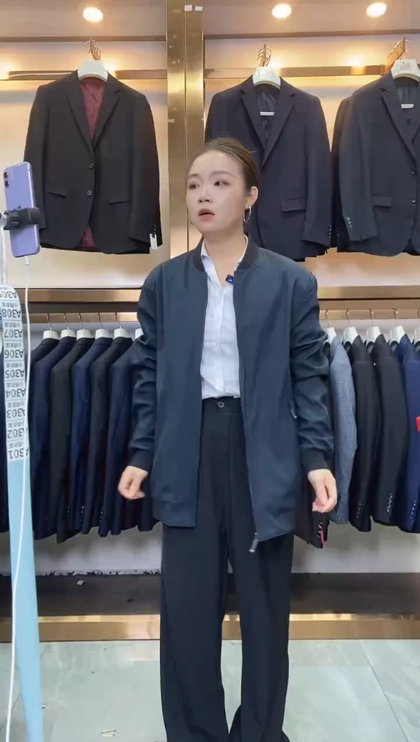 301编号。剪标男装，尺码180