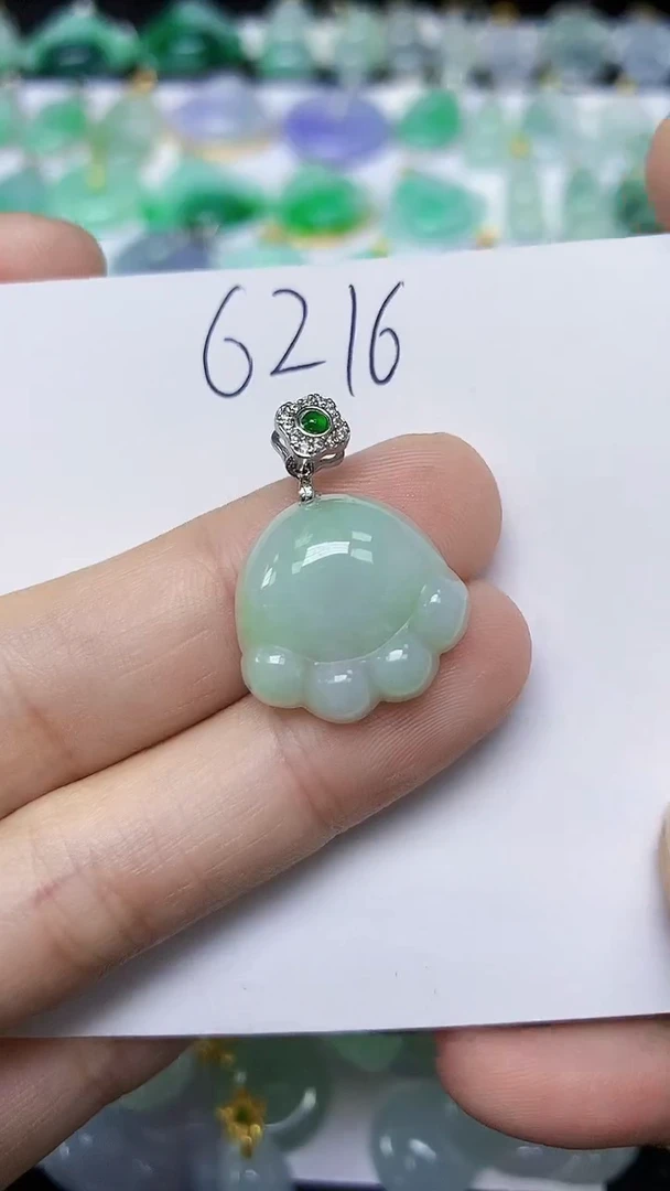 翡翠未镶嵌颈饰 天然缅甸翡翠A货