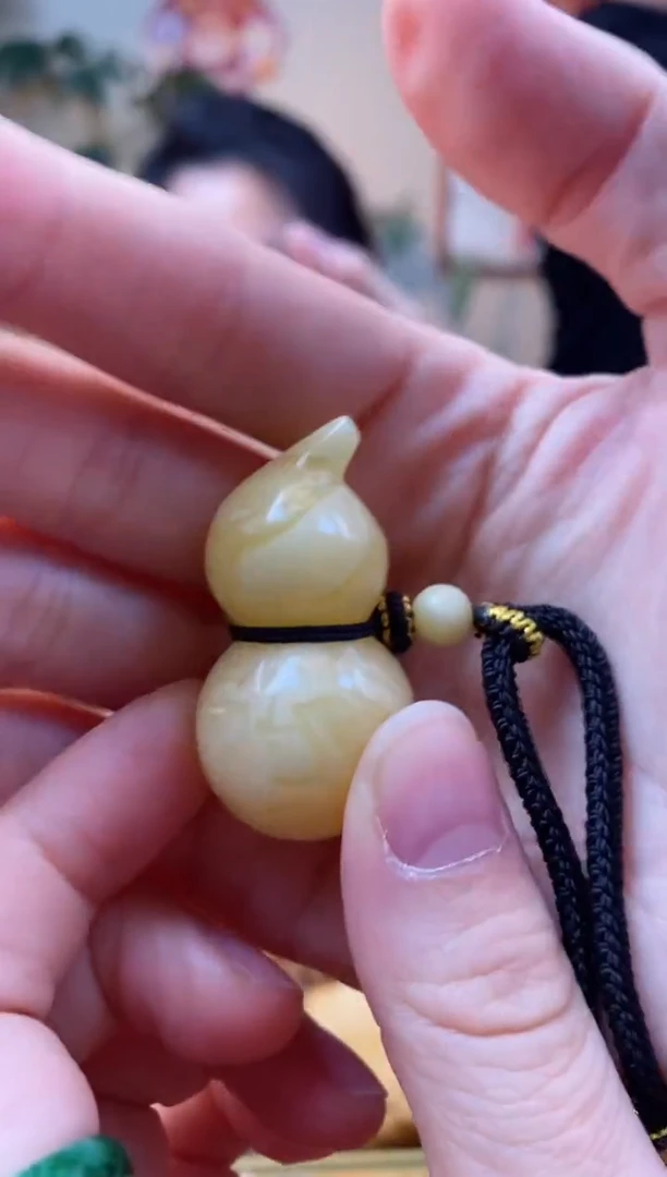 【闪购商品】蜜蜡颈饰未镶嵌吊坠