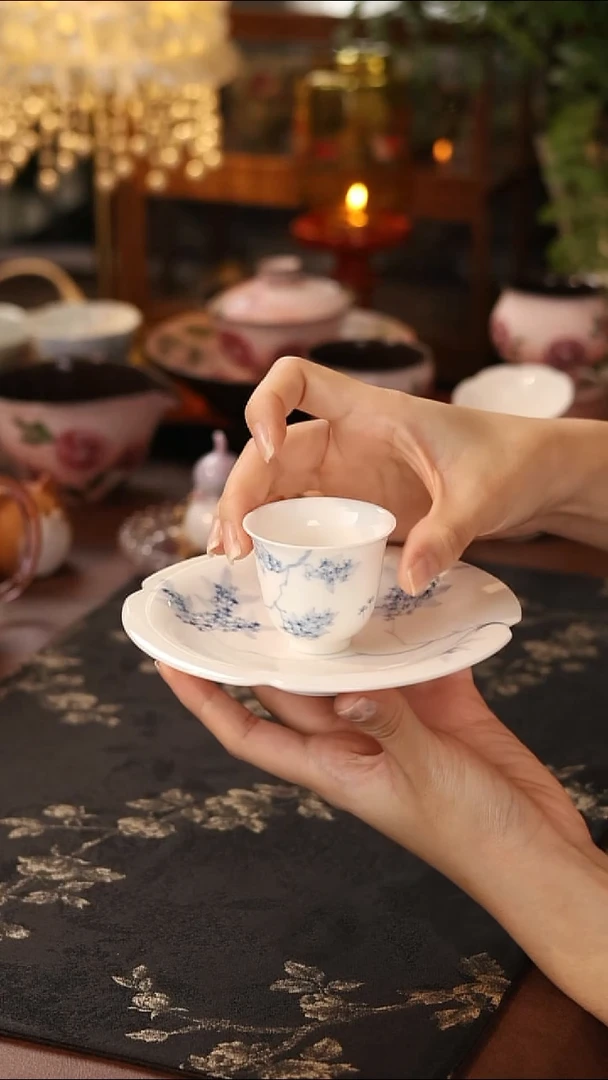 风扣桂影哈哈哈杯子壶承
